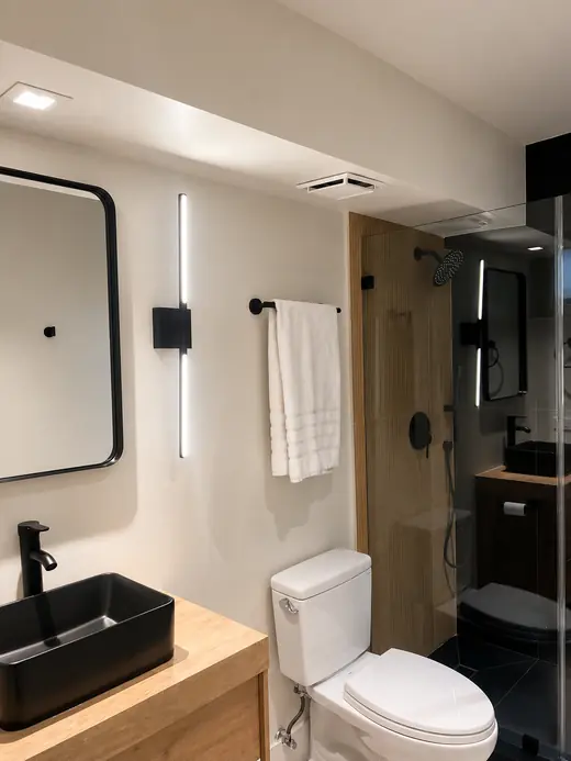 Alton Road Apartment — detail 5