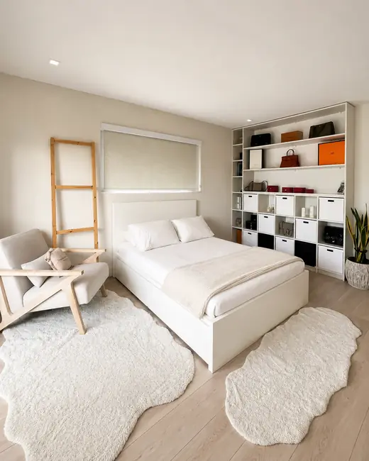 Miami Beach Apartment — detail 1