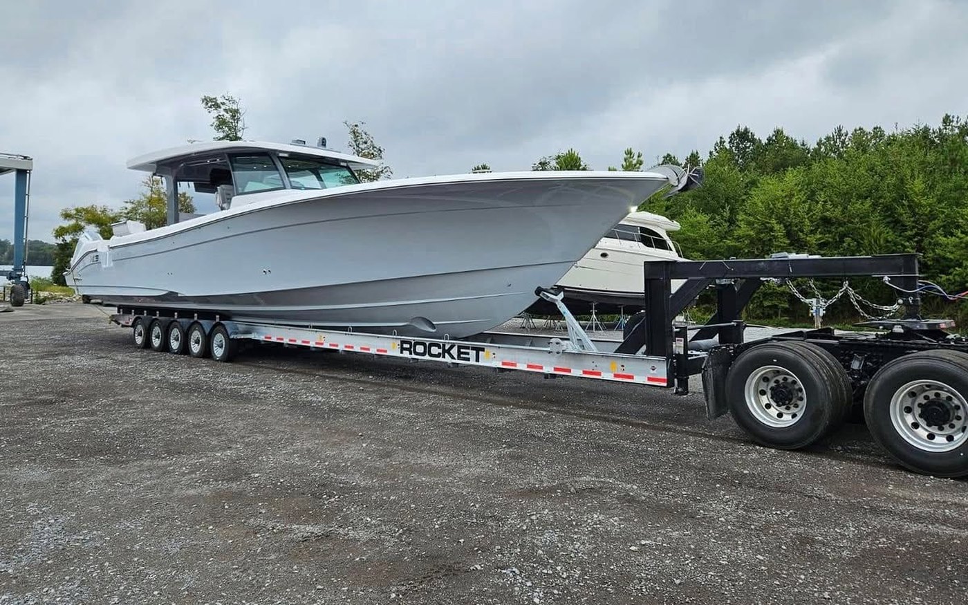 Large center console on a Rocket five-axle gooseneck transport trailer